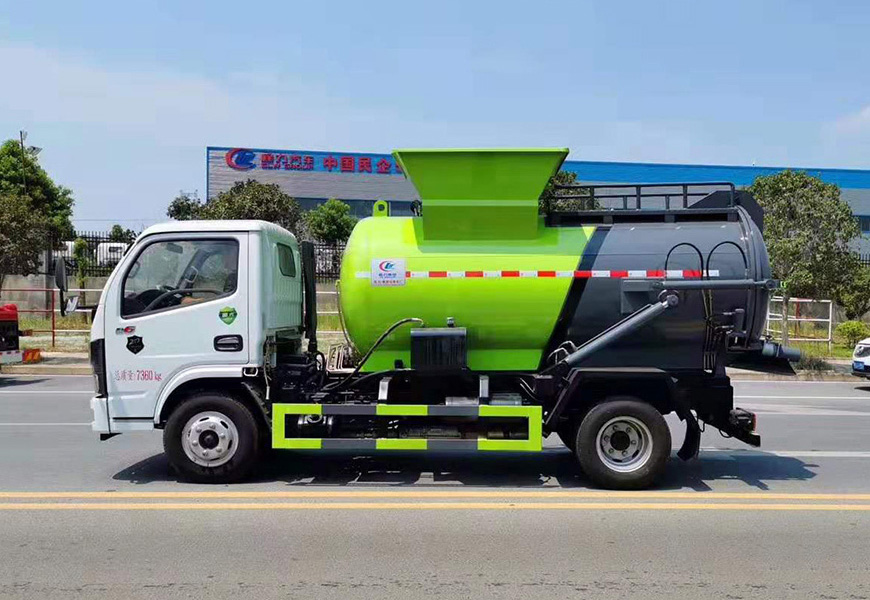 東風多利卡餐廚垃圾車側(cè)面圖