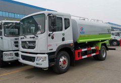 下雨后，灑水車上路作業(yè)，是否多此一舉？