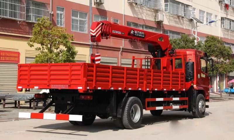 程力一體化多功能隨車吊及新規(guī)轎運(yùn)車盛大上市