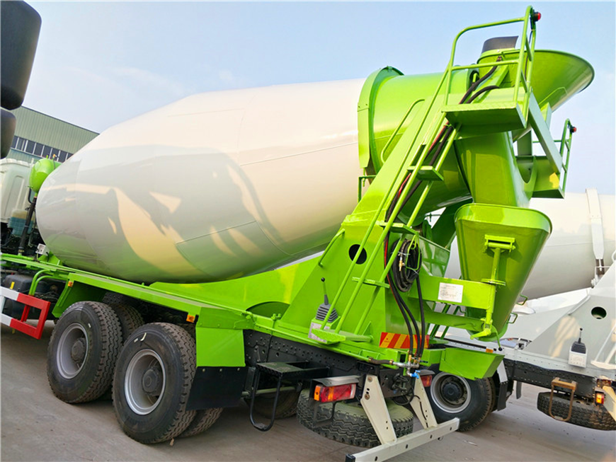 福田歐曼14方攪拌車(chē)