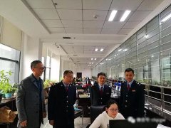 曾都區(qū)南郊國稅分局局長(zhǎng)率隊(duì)到程力汽車集團(tuán)考察調(diào)研指導(dǎo)工作